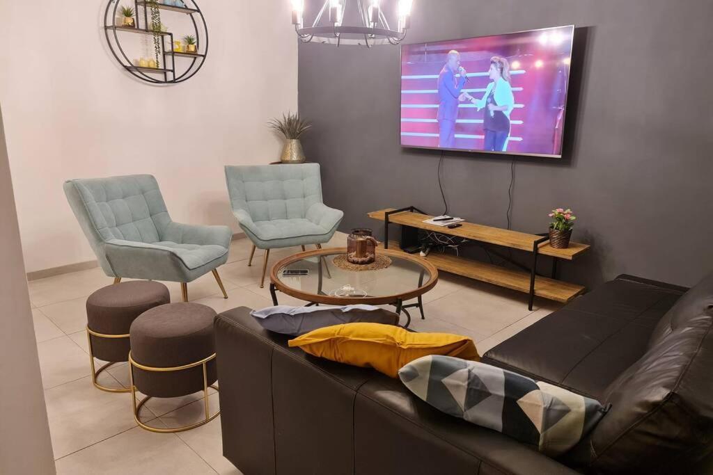 נוף הארבל עם חלון לכינרת Apartment Migdal Luaran gambar